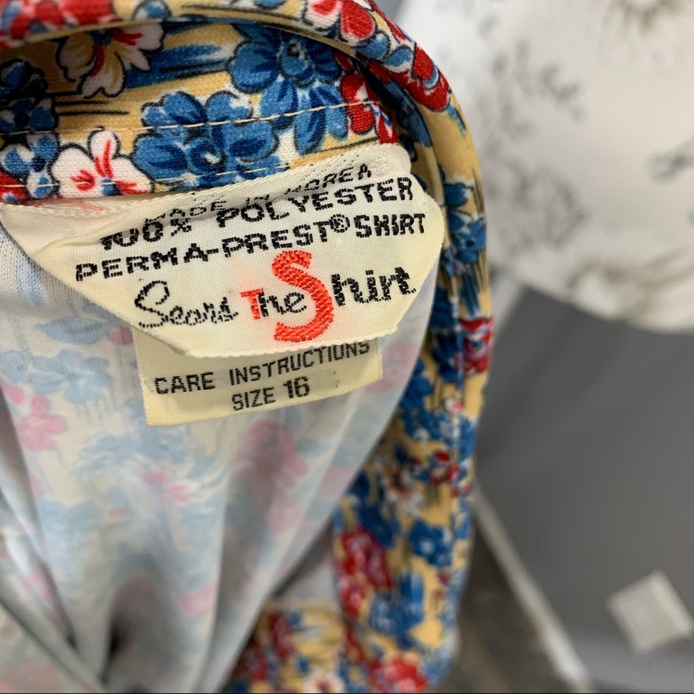 1970s Vintage Women's Sears, The Shirt Floral 16 - Picture 4 of 4